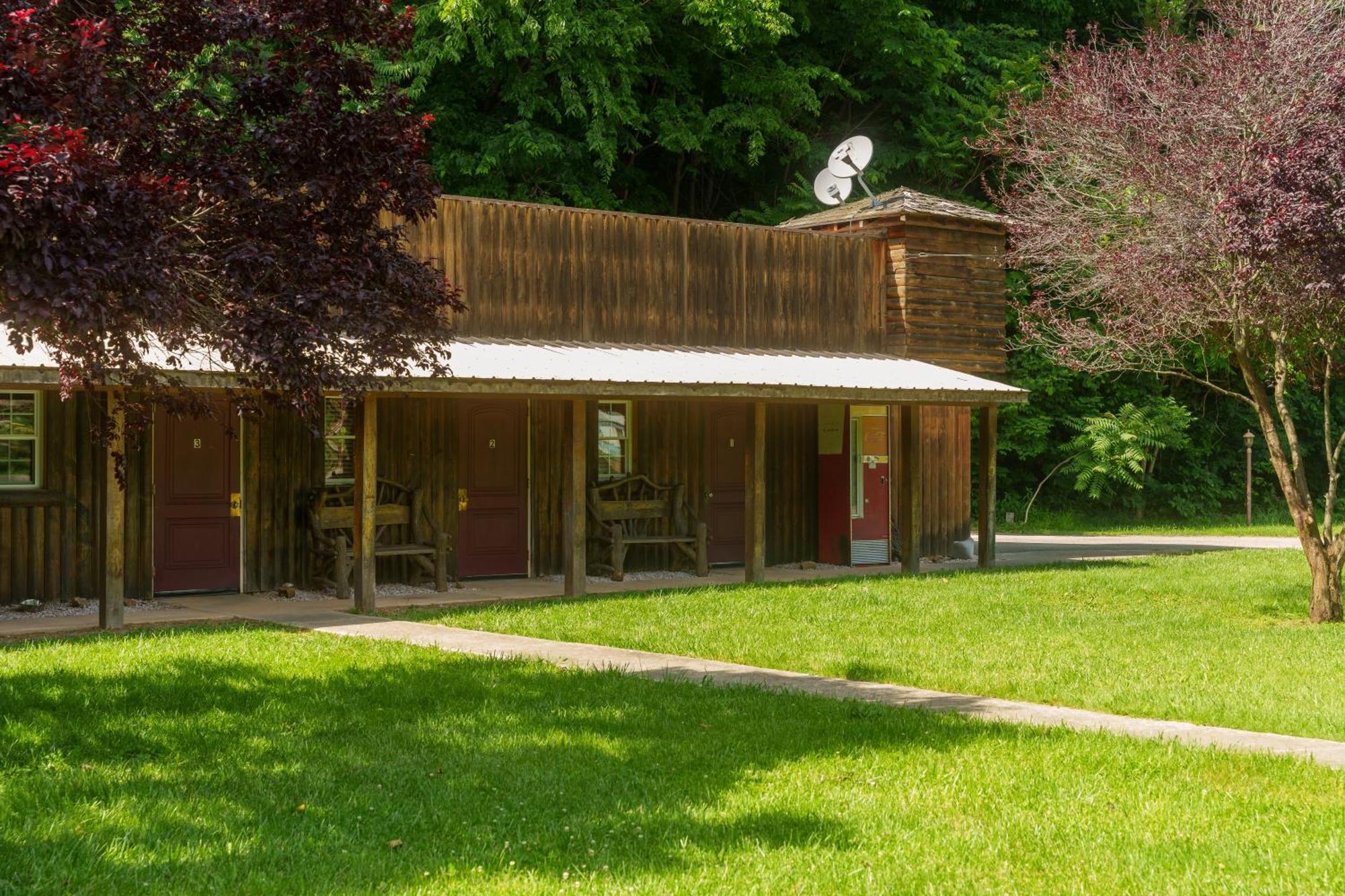 Seneca Pines Lodge Seneca Rocks Dış mekan fotoğraf