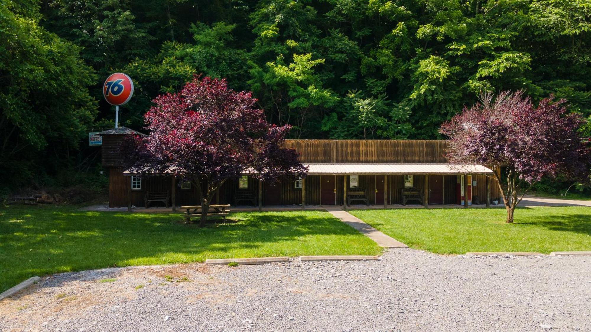Seneca Pines Lodge Seneca Rocks Dış mekan fotoğraf