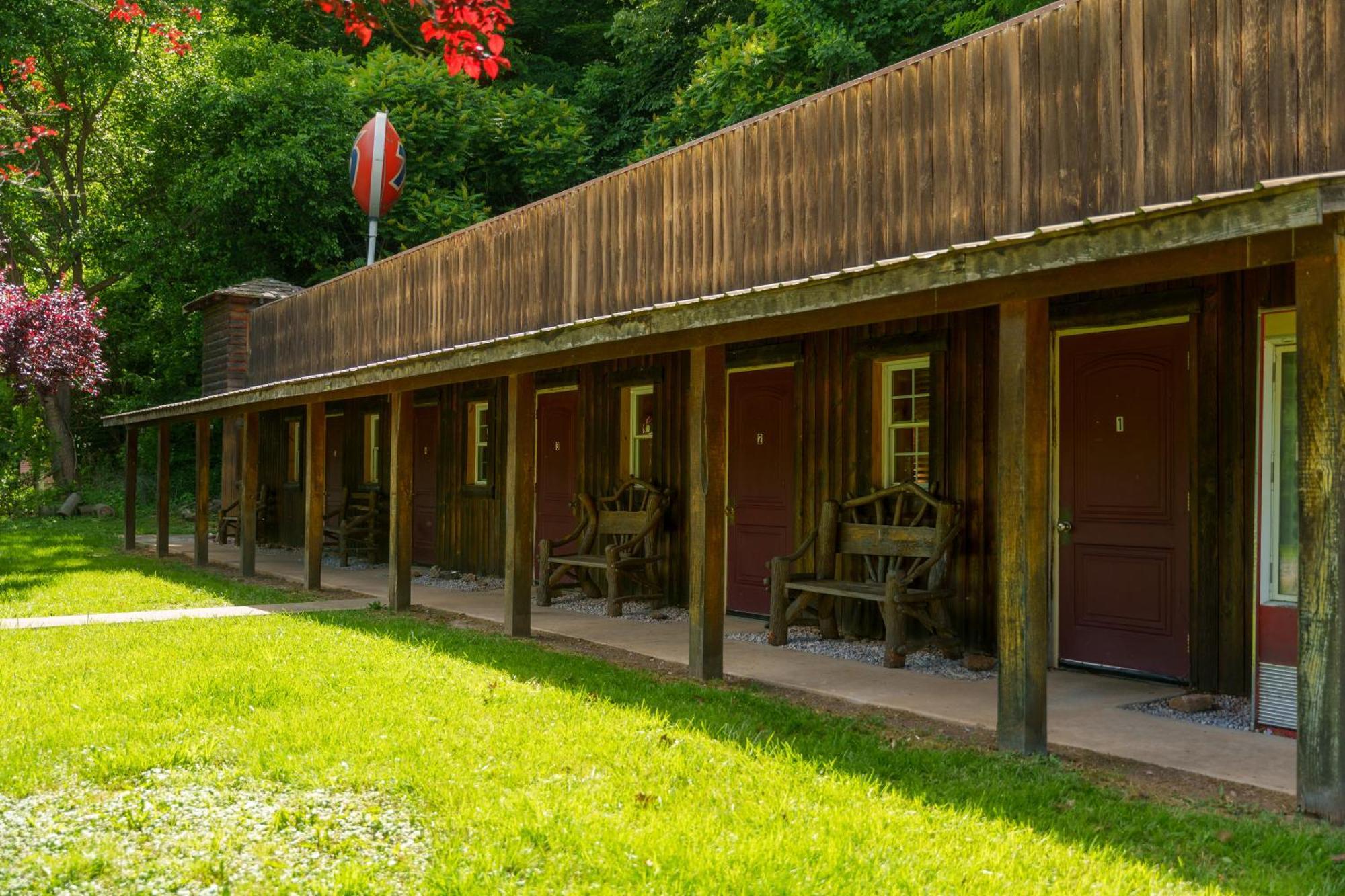 Seneca Pines Lodge Seneca Rocks Dış mekan fotoğraf